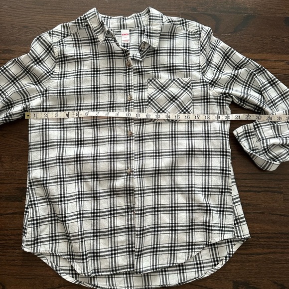 Women’s Bongo Flannel - Picture 8 of 9